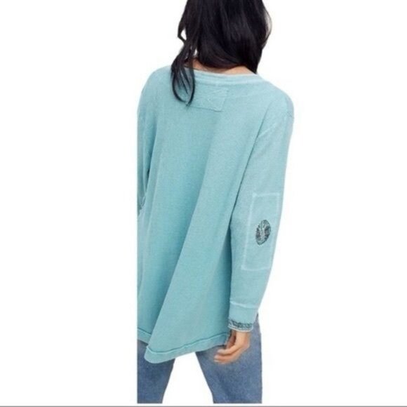 NWT Free People Aqua Henley Distressed Relaxed Thermal |  Coastal Boho Grunge M - Picture 7 of 16